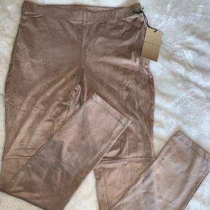 Woman’s Casual Leggings